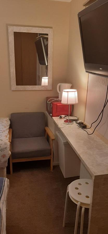 Delightful Home Stay - Double Ensuiteroom. 格拉斯哥 外观 照片